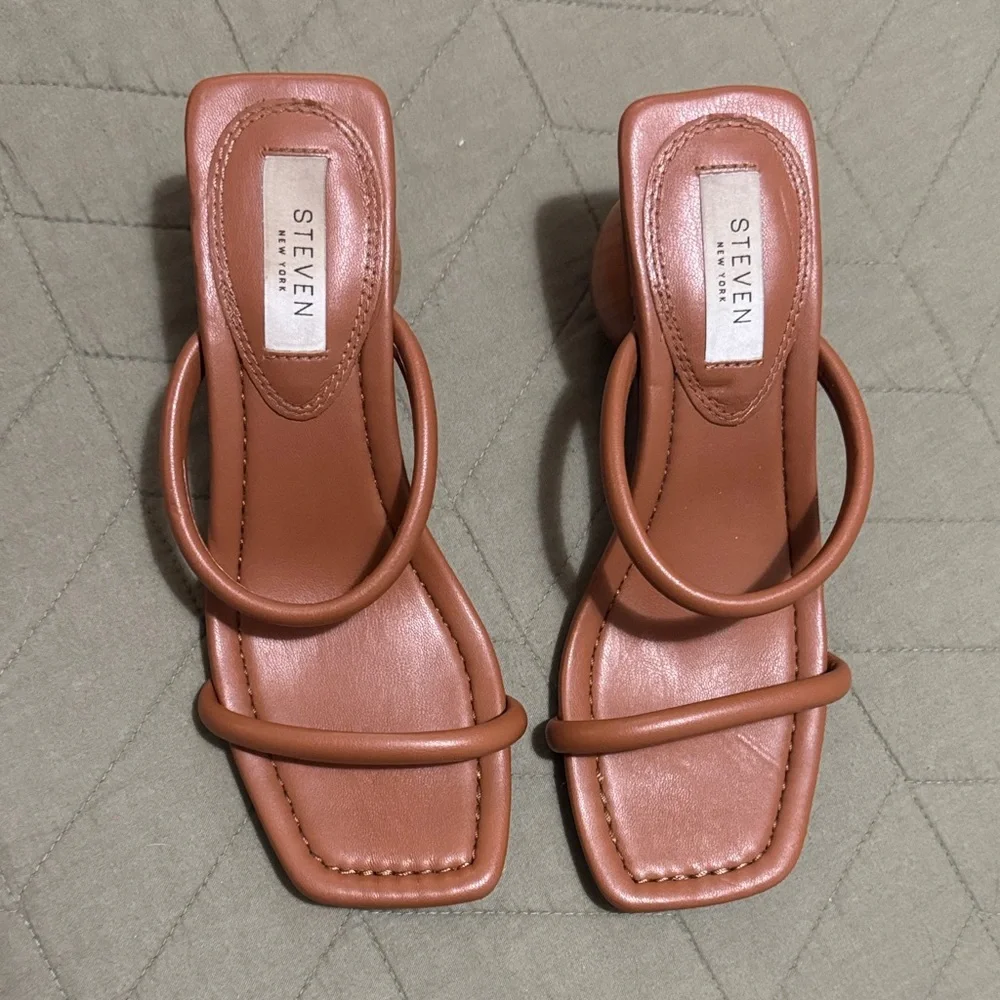 Steven By Steve Madden Tan Strappy Heels - Picture 4 of 5